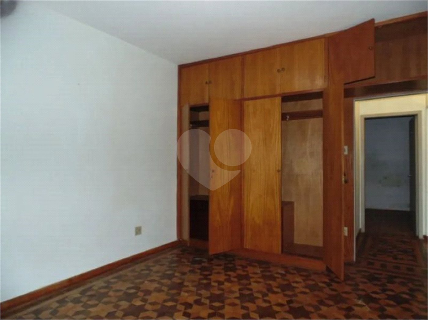 Casa Térrea à venda com 3 quartos, sendo 1 suíte,  em Parque Jabaquara, São Paulo, SP