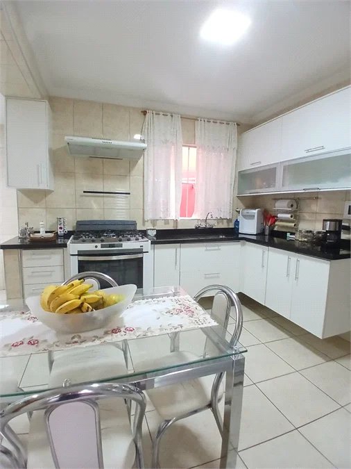 Casa à venda com 3 quartos, sendo 1 suíte, em Vila Rica, São Paulo, SP