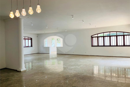 Casa à venda com 4 suítes em Interlagos, São Paulo, SP
