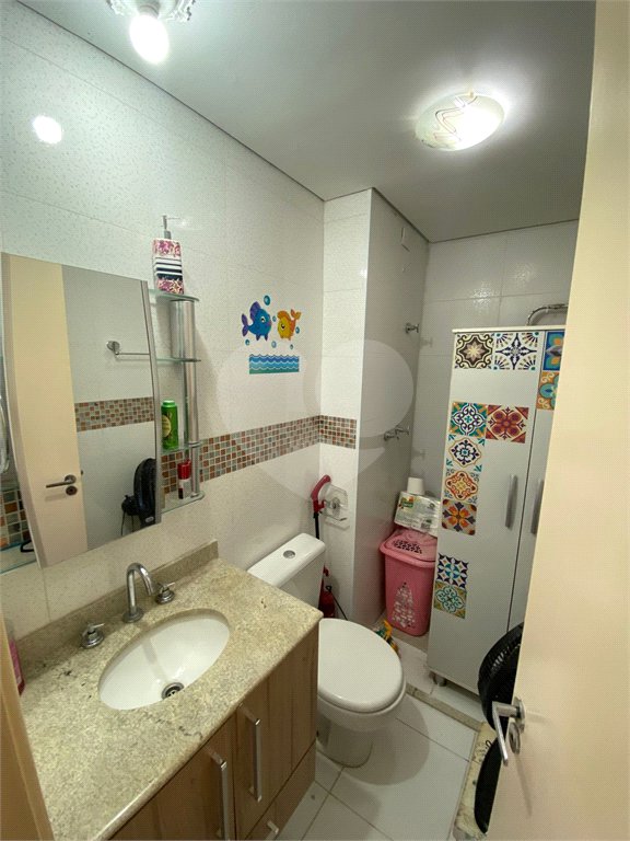 Apartamento à venda com 3 quartos, sendo 1 suíte, em Vila Rubens, Mogi das Cruzes, SP