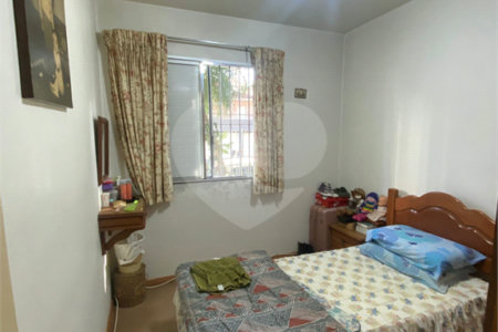 Apartamento à venda com 3 quartos em Caxingui, São Paulo, SP