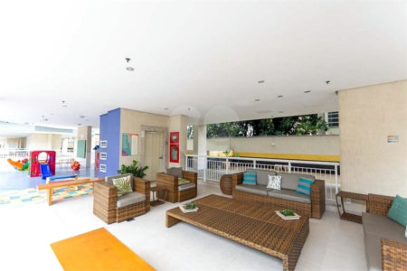 Apartamento à venda com 2 quartos, sendo 1 suíte, em Praça da Bandeira, Rio de Janeiro, RJ