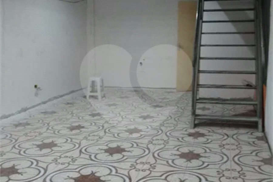 Galpão à venda para fins comercial com otima localização, venha conferir!!