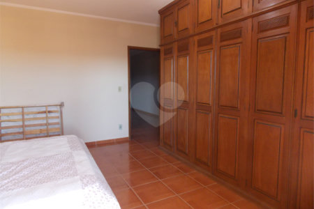 Casa à venda ou para alugar com 5 quartos, sendo 3 suítes,  no Centro, Atibaia, SP
