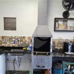Casa à venda com 3 quartos, sendo 2 suítes, no condomínio Vinhas da Vista Alegre - Lado Café, Vinhedo - SP