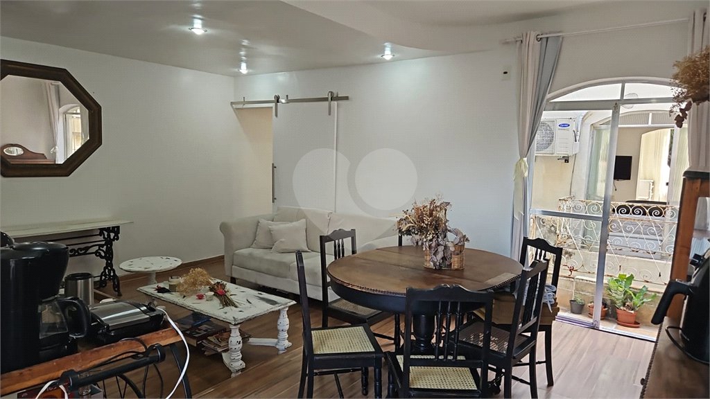 Apartamento à venda com 2 quartos, sendo 1 suíte, em Botafogo, Rio de Janeiro, RJ