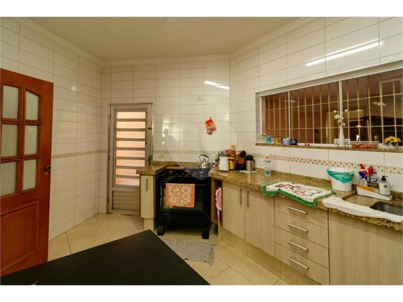 Sobrado à venda com 3 quartos, sendo 1 suíte, em Vila Gustavo, São Paulo, SP