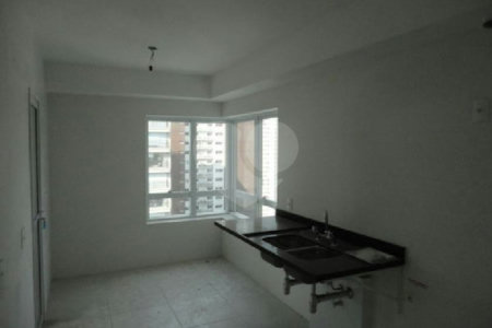 Apartamento à venda com 3 suítes em Campo Belo, São Paulo, SP