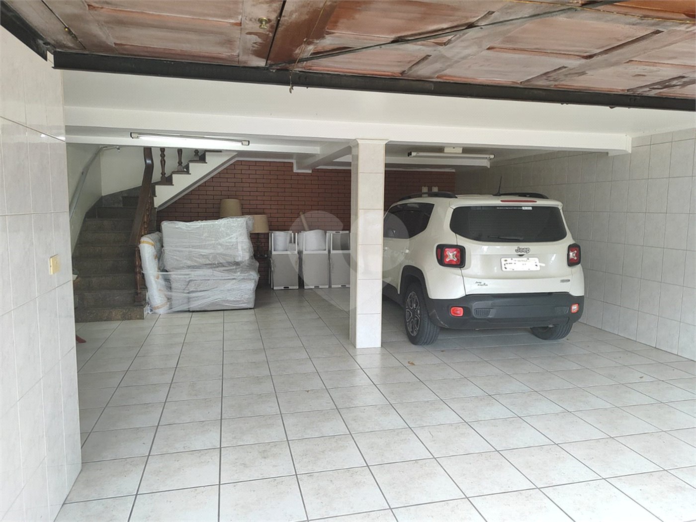 Casa à venda com 4 quartos, sendo 2 suítes, no condomínio Chácara das Rosas, São Paulo - SP