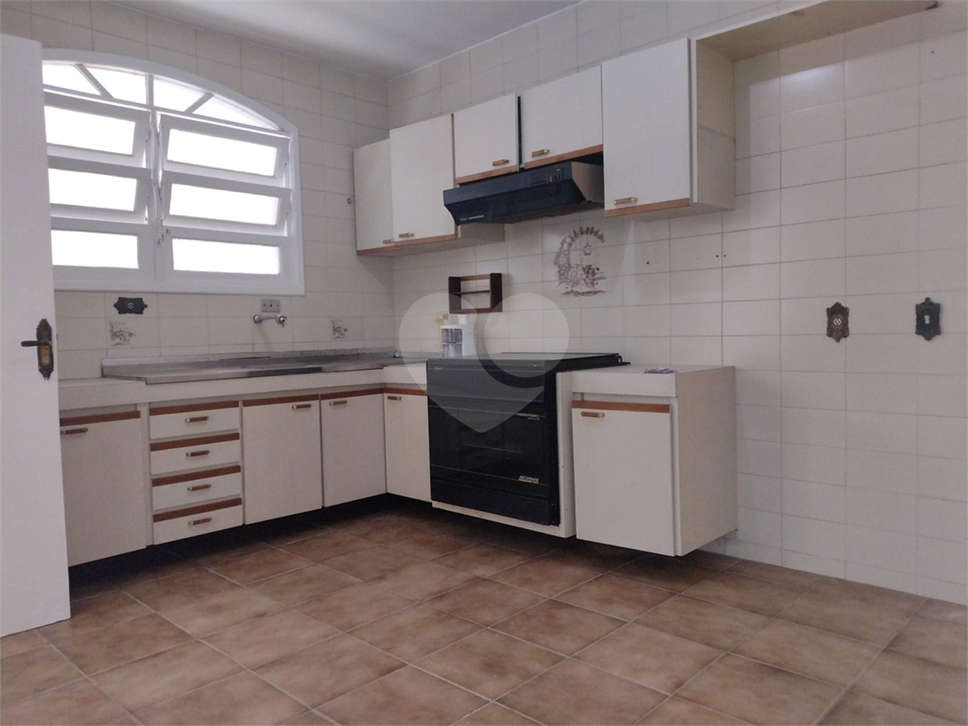 Casa à venda com 3 quartos, sendo 1 suíte,  em Mogi Moderno, Mogi das Cruzes, SP