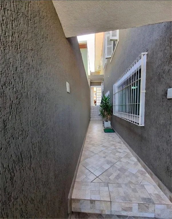 Casa à venda com 4 quartos, sendo 3 suítes, em Jardim Bonfiglioli, São Paulo, SP