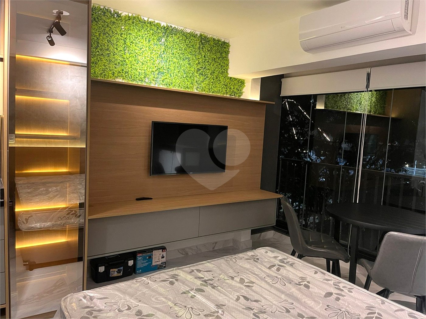 Apartamento à venda com 1 suíte em Pinheiros, São Paulo, SP