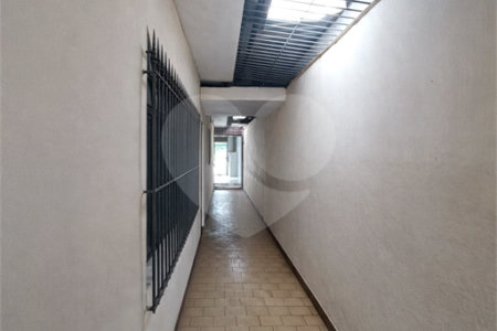 Casa à venda com 3 quartos, sendo 1 suíte, em Jardim Santo Elias, São Paulo, SP