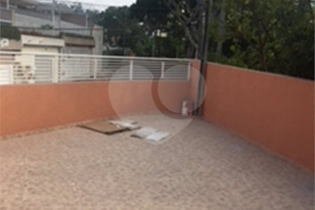 Sobrado à venda com 6 quartos, sendo 4 suítes,  em Jardim Ester, São Paulo, SP