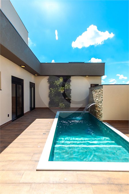 Casa à venda com 3 suítes no condomínio Residencial Dona Maria Candida, Indaiatuba - SP