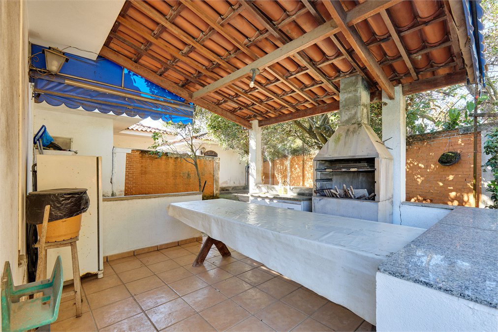 Casa de Vila à venda com 4 suítes em Granja Julieta, São Paulo, SP
