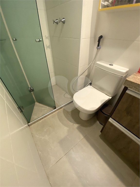 Apartamento à venda com 2 quartos, sendo 1 suíte,  em Vila Monumento, São Paulo, SP