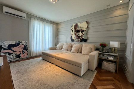 Apartamento à venda com 3 suítes em Consolação, São Paulo, SP