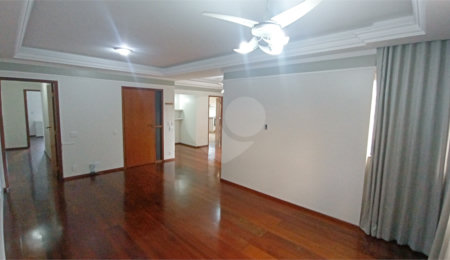Apartamento à venda com 3 suítes no Centro, Vinhedo, SP
