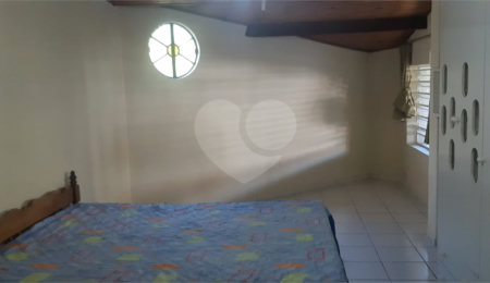 Casa à venda com 3 quartos no condomínio Aclimação, Atibaia - SP