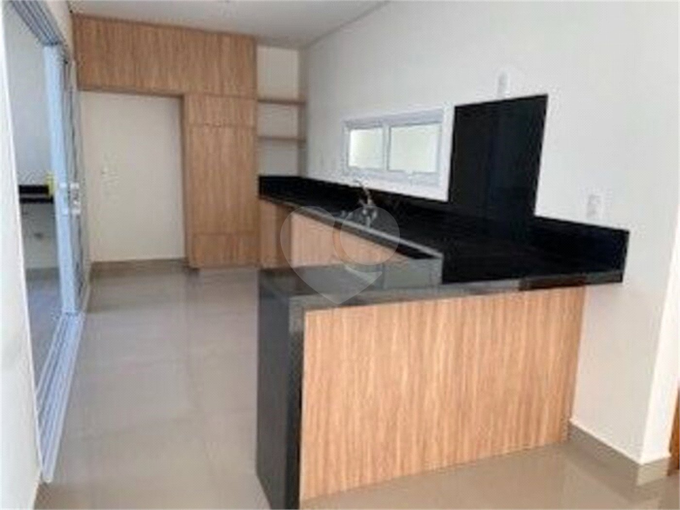 Casa à venda com 3 suítes no condomínio Residencial Viena, Indaiatuba - SP