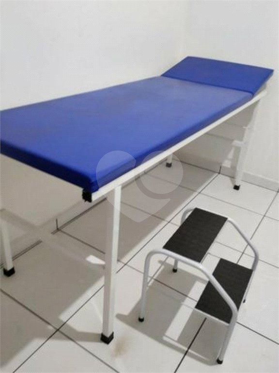 Sobrado à venda com 6 quartos, sendo 2 suítes,  em Instituto de Previdência, São Paulo, SP