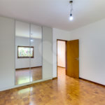 Casa Térrea à venda com 3 quartos, sendo 1 suíte, em Alto da Boa Vista, São Paulo, SP