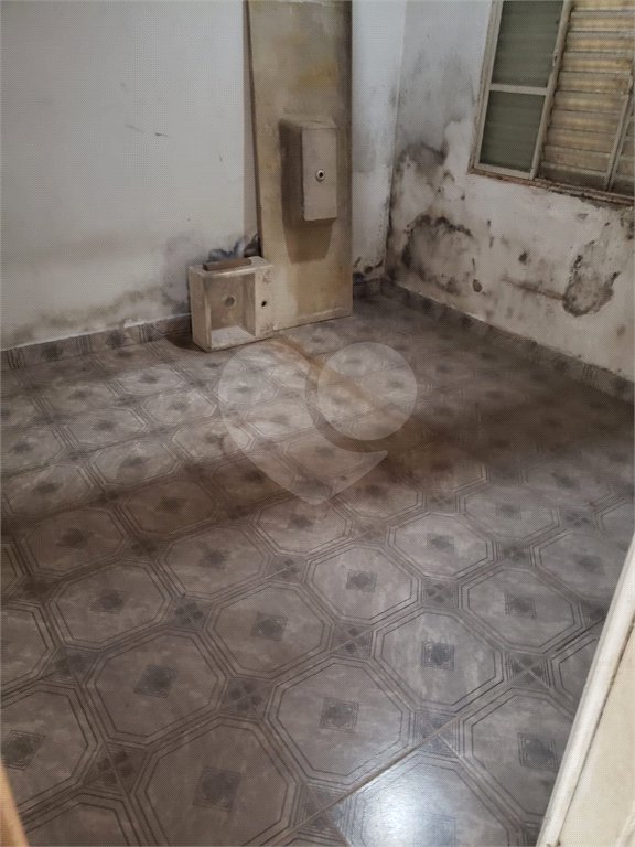 Casa à venda com 3 quartos em Parque Vitória, São Paulo, SP