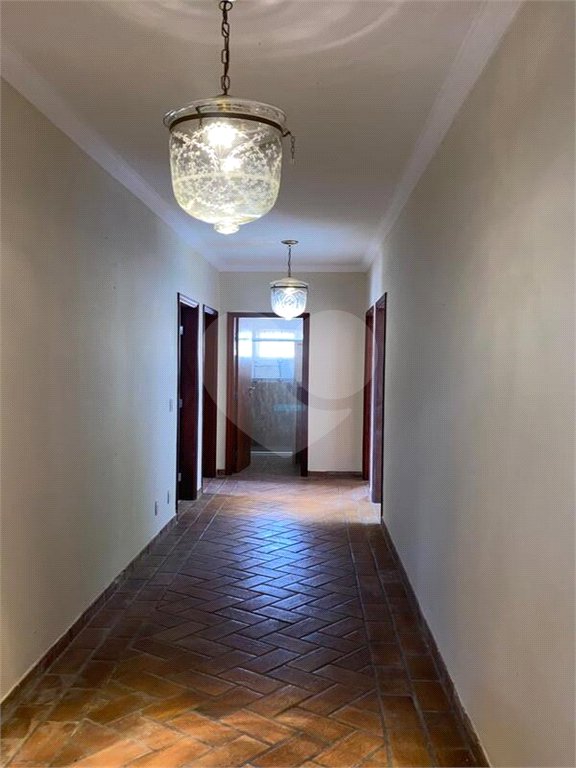 Casa à venda com 2 suítes no condomínio Residencial Vale das Laranjeiras, Indaiatuba - SP