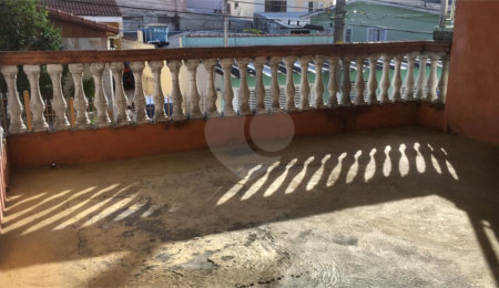 Sobrado à venda com 3 quartos em Vila Medeiros, São Paulo, SP