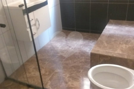 Sobrado à venda com 2 quartos em Sumarezinho, São Paulo, SP
