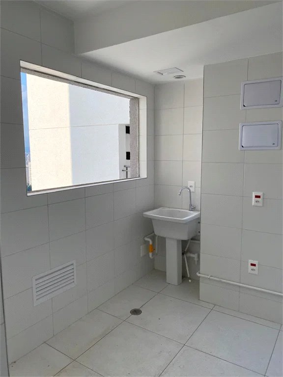 Apartamento à venda com 3 suítes em Jardim Caboré, São Paulo, SP