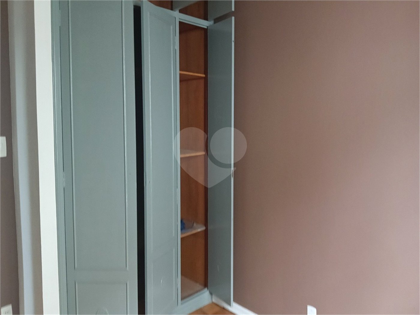 Casa para alugar com 5 quartos no Centro, Mairiporã, SP