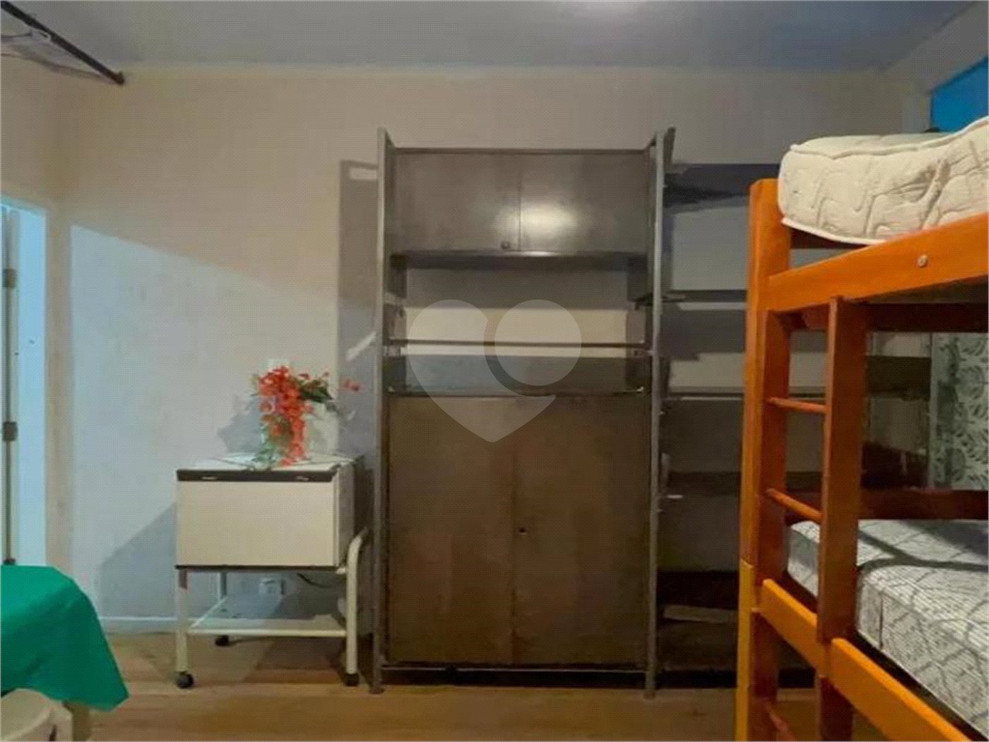 Loja à venda ou para alugar com 9 quartos, sendo 5 suítes, em Pinheiros, São Paulo, SP