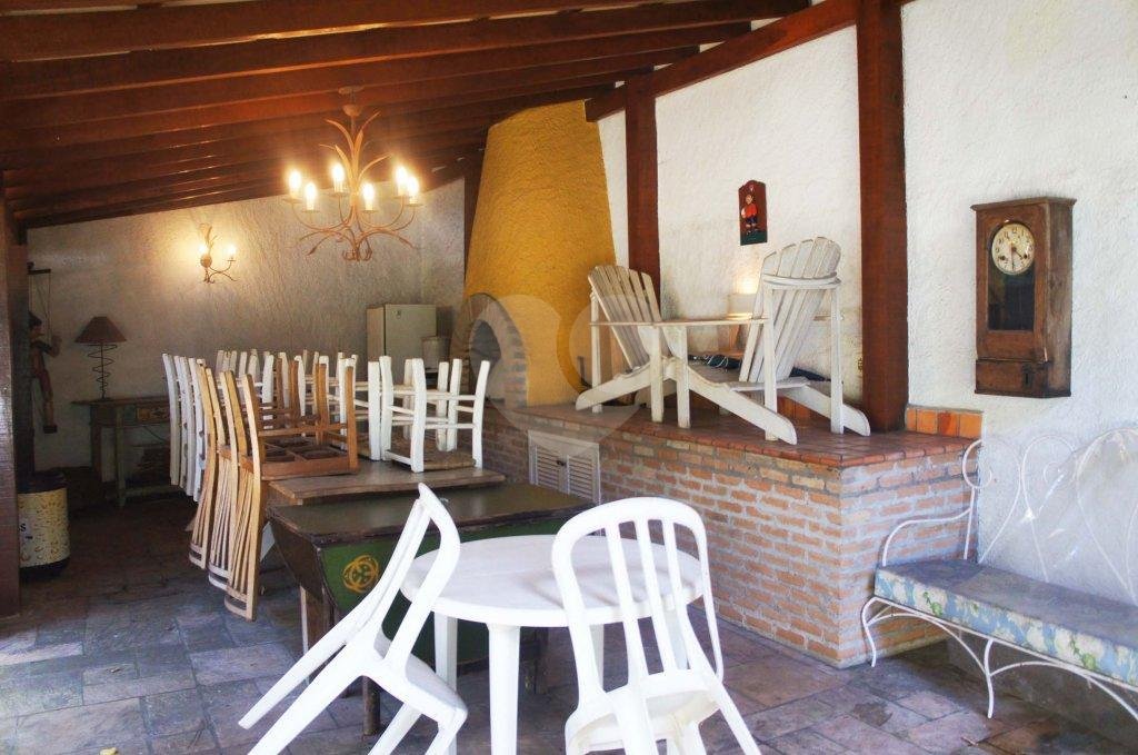 Casa Térrea à venda com 4 quartos, sendo 2 suítes, em Jardim Cordeiro, São Paulo, SP