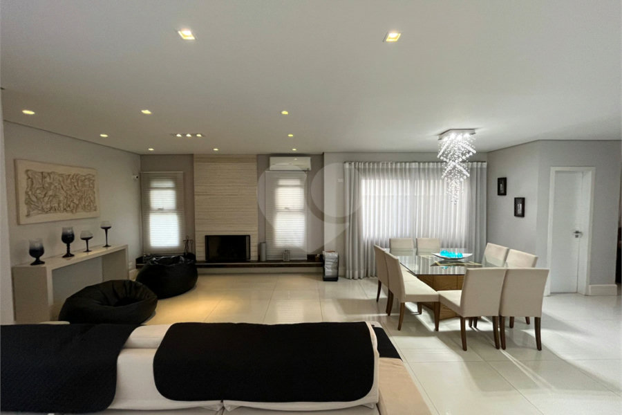 Casa à venda com 4 suítes em Tucuruvi, São Paulo, SP