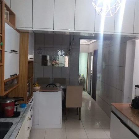 Casa à venda com 3 quartos, sendo 1 suíte, em Jardim Cris, São Paulo, SP