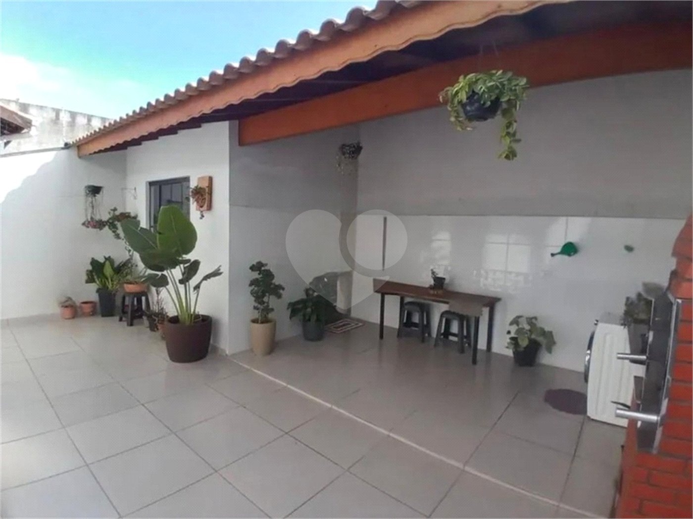 Casa à venda com 3 quartos, sendo 1 suíte, em Jardim Wanel Ville V, Sorocaba, SP