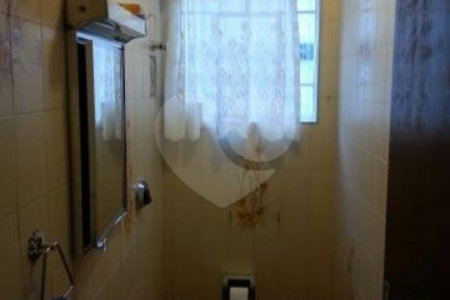 Sobrado à venda com 3 quartos, sendo 1 suíte, em Parque Vitória, São Paulo, SP