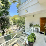 Casa à venda com 4 quartos, sendo 3 suítes,  no condomínio Vilarejo, Carapicuíba - SP