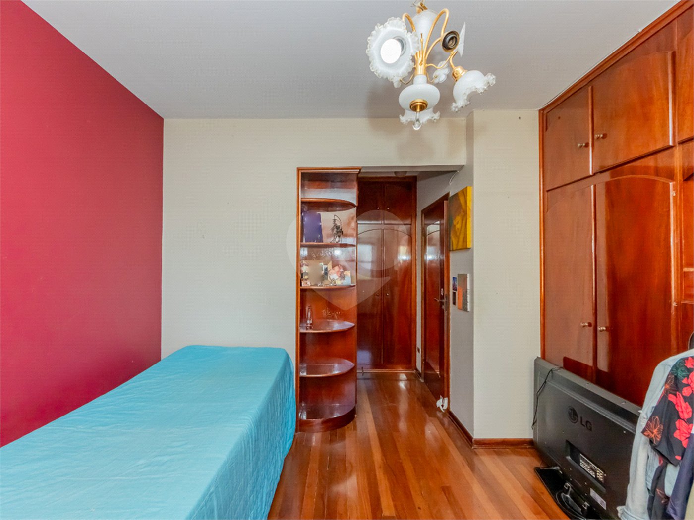 Apartamento à venda com 3 quartos, sendo 1 suíte, em Vila Carrão, São Paulo, SP