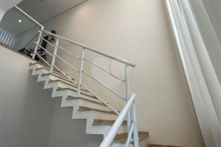 Casa à venda com 3 quartos, sendo 1 suíte,  no condomínio Golden Park Residence, Sorocaba - SP
