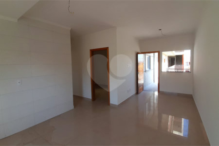 Casa à venda com 2 quartos no condomínio Residencial Luta, São Paulo - SP