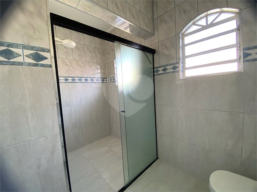 Casa Térrea para alugar com 3 quartos, sendo 1 suíte, em Jardim Alvinópolis, Atibaia, SP