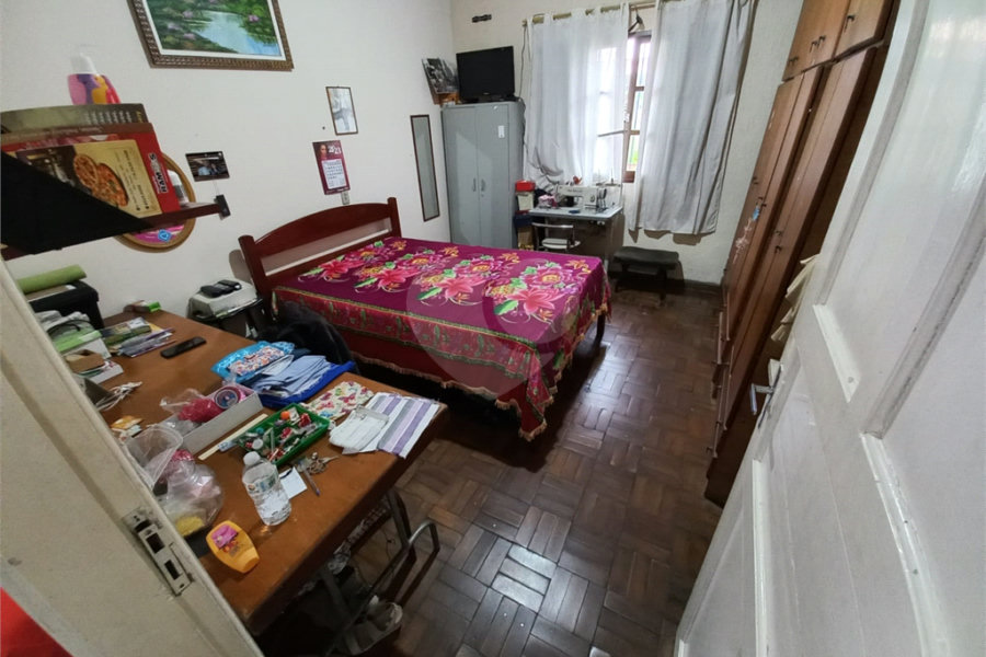 Terreno à venda com 2 quartos em Parque Peruche, São Paulo, SP