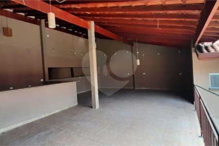Casa Térrea à venda com 3 quartos no Centro, Vinhedo, SP