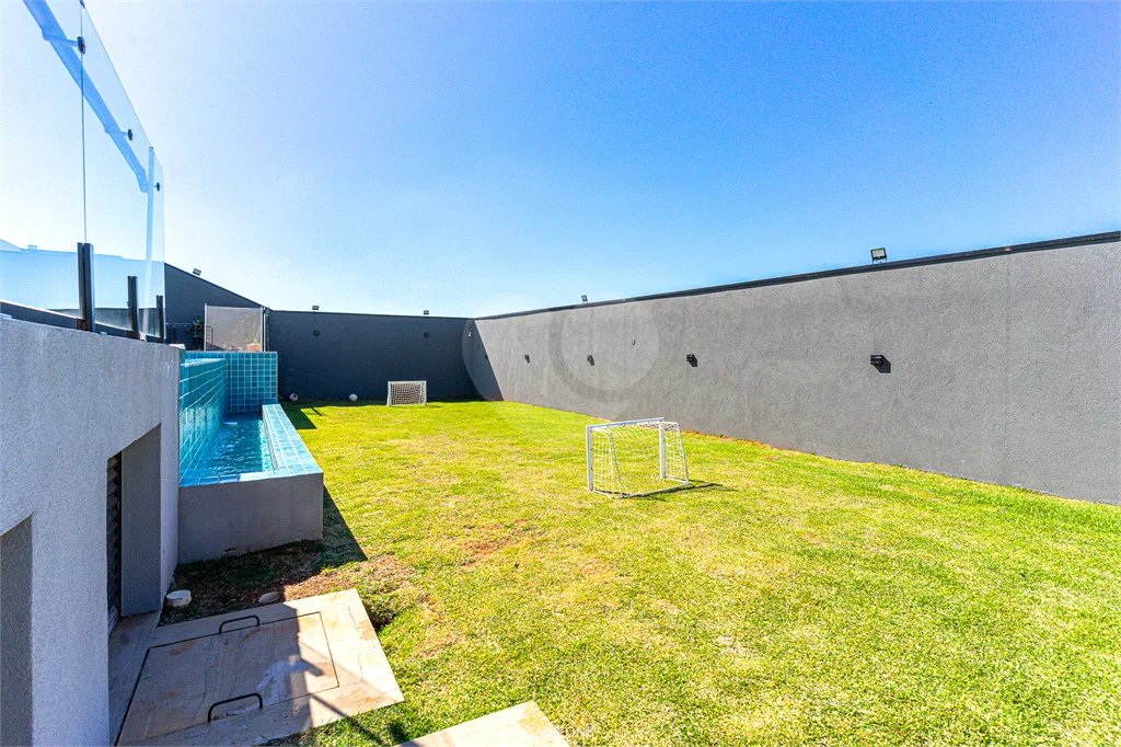 Casa à venda com 4 suítes no condomínio Residencial dos Lagos, Itupeva - SP