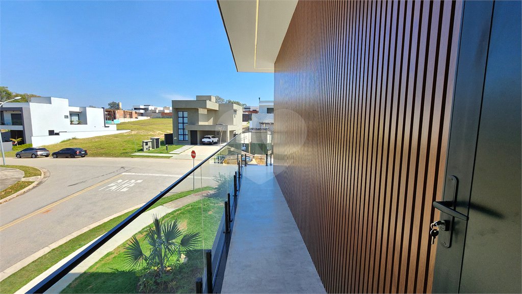 Casa à venda com 3 suítes no condomínio Alphaville Castello, Itu - SP
