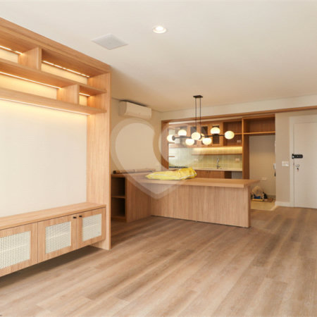 Apartamento à venda com 2 quartos, sendo 1 suíte,  em Vila Uberabinha, São Paulo, SP