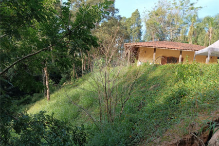 Chácara à venda com 2 quartos, sendo 1 suíte, em Caete (mailasqui), São Roque, SP